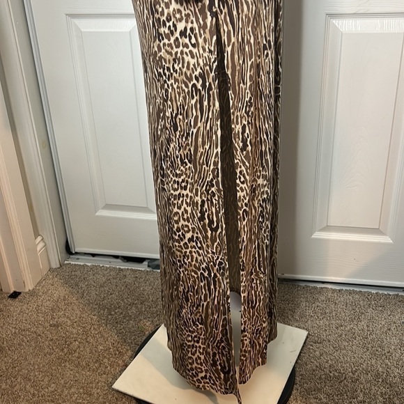 Gili Long Sleeve Lightweight Sweater Dress High Slit L Modest - Picture 2 of 5